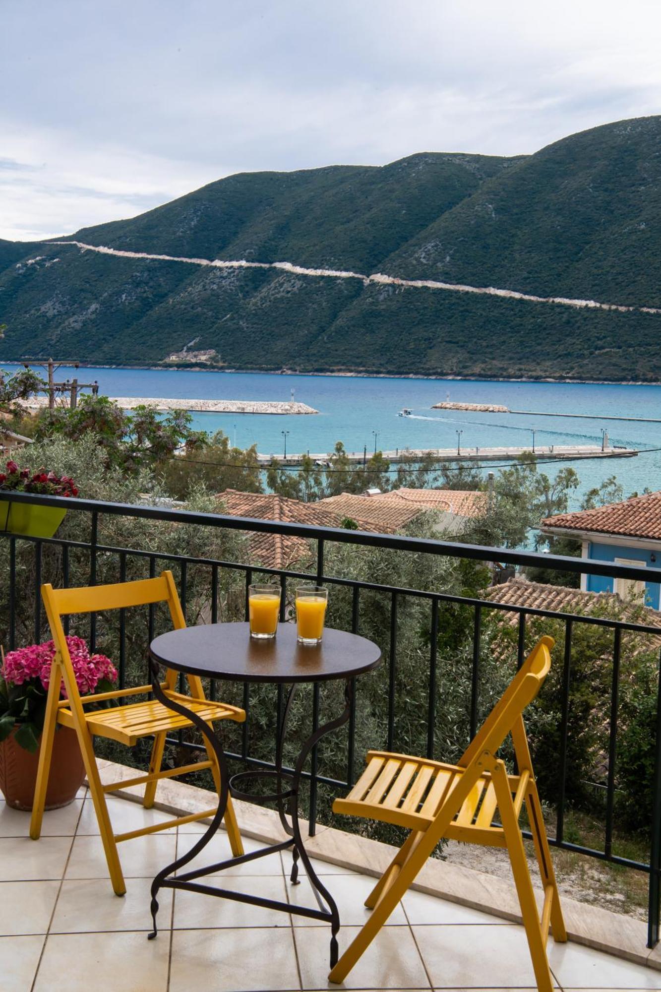 Mediterraneo Studios Vasilikí Eksteriør bilde